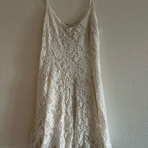 American Eagle White lace dress
